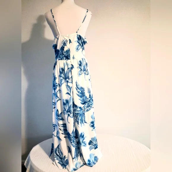 Blue And White Floral Maxi Dress Size Large - Picture 2 of 11